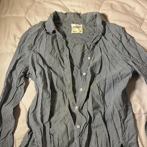 Abercrombie & Fitch button up blouse